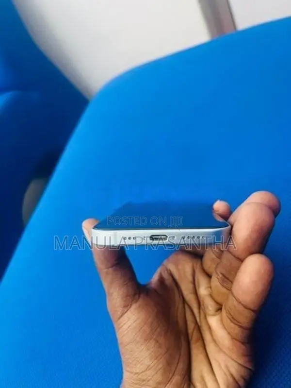 Apple iPhone 15 (Used)