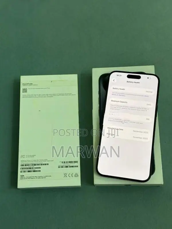 Apple iPhone 15 Pro Max 256GB (Used)