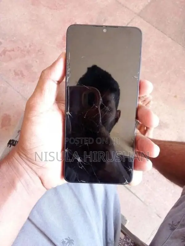 Samsung Galaxy A06 4G (Used)
