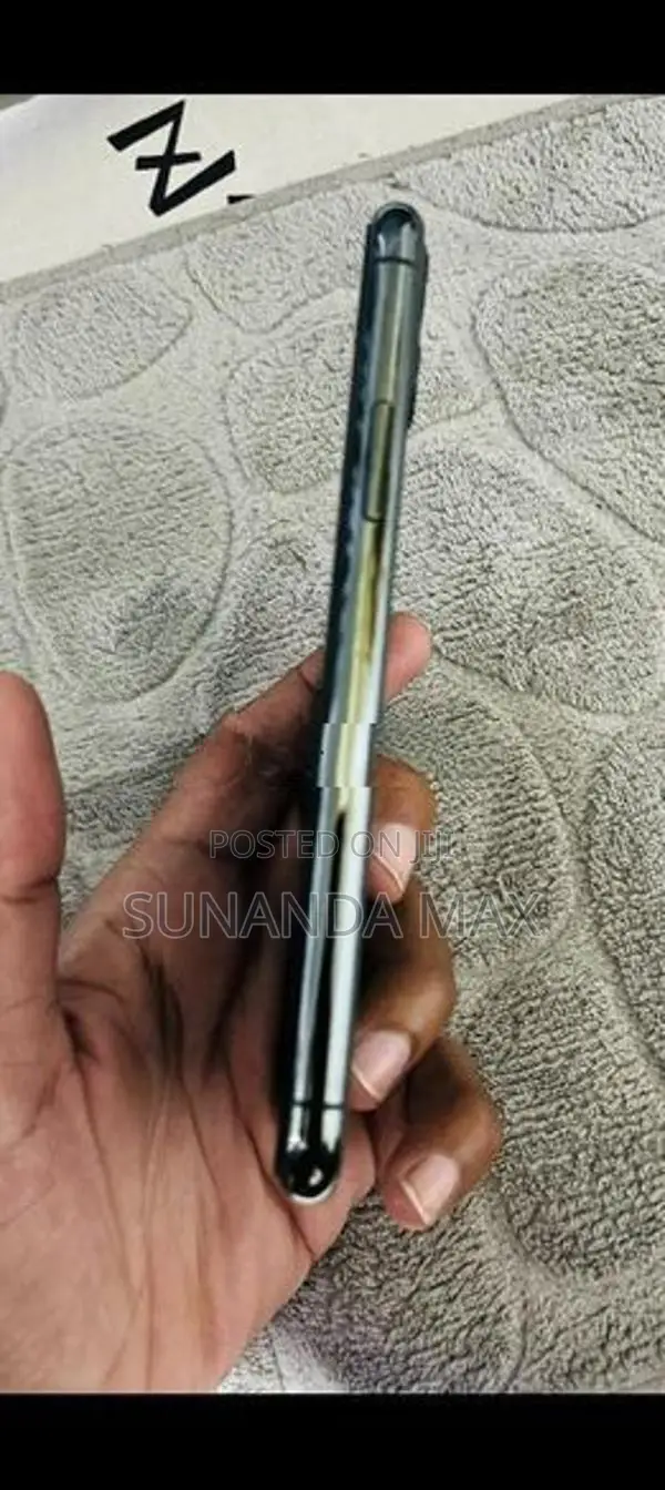 Apple iPhone 11 Pro (Used)