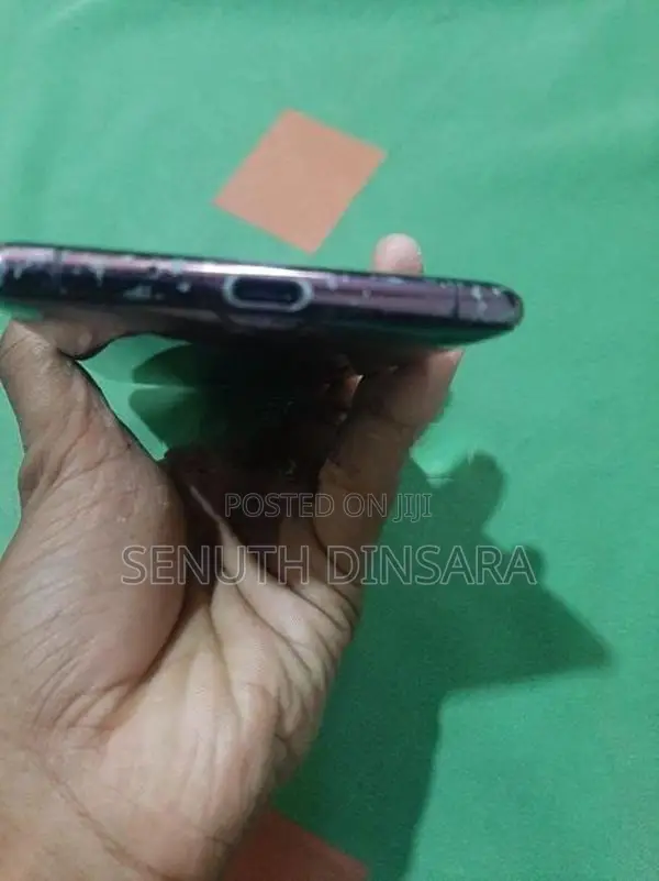 Sony Xperia XZ3 (Used)