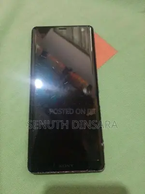 Sony Xperia XZ3 (Used)