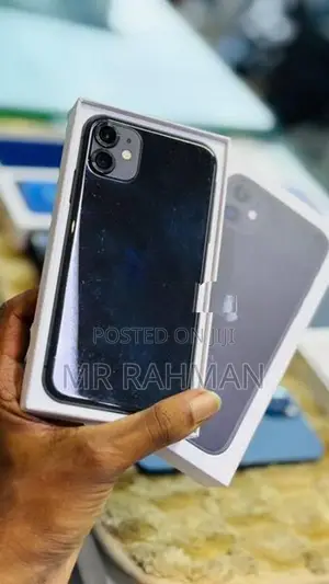 Apple iPhone 11 (Used)