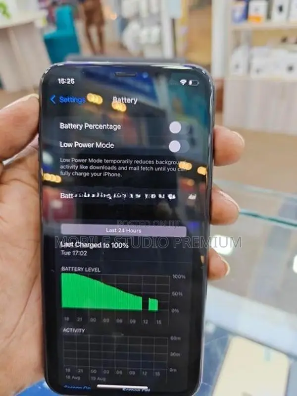 Apple iPhone XS (Used)