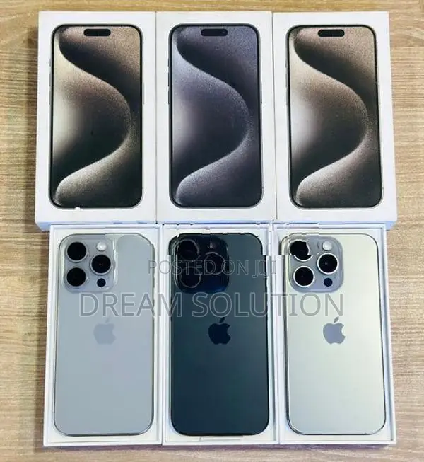 Apple iPhone 15 Pro Max 256GB (Used)