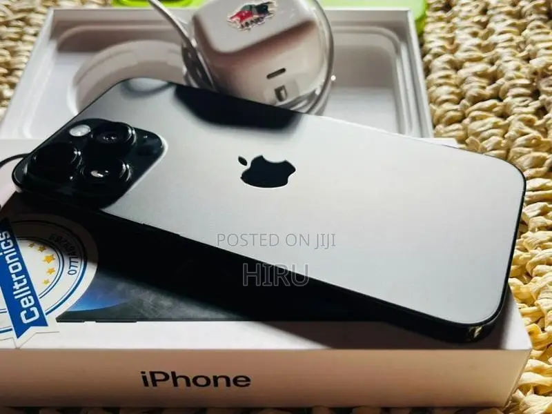 Apple iPhone 14 Pro Max 256GB (Used)