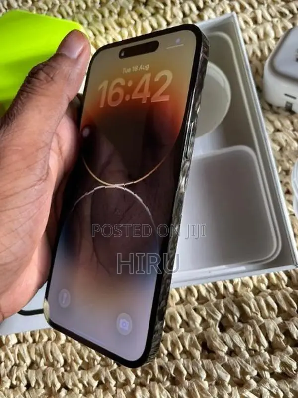 Apple iPhone 14 Pro Max 256GB (Used)