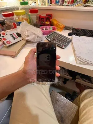 Apple iPhone 14 (Used)