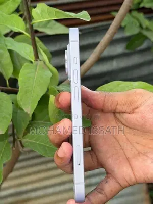 Apple iPhone 14 (Used)