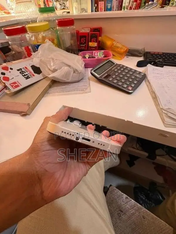 Apple iPhone 14 (Used)
