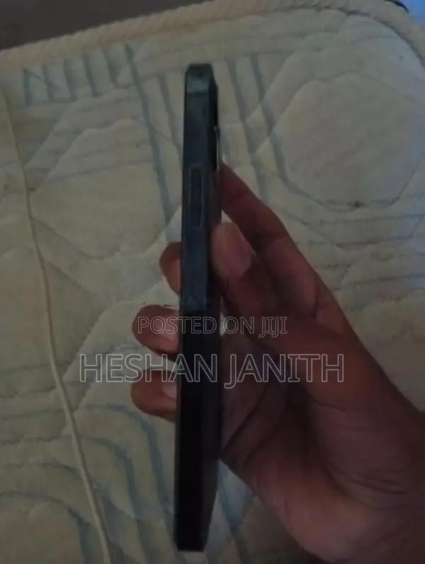 Apple iPhone 12 Pro (Used)