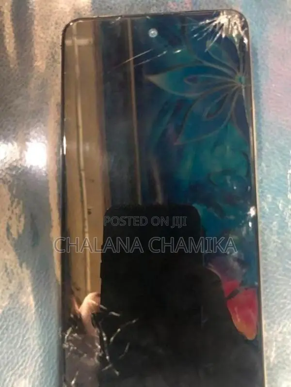 ZTE nubia V60 Design (Used)