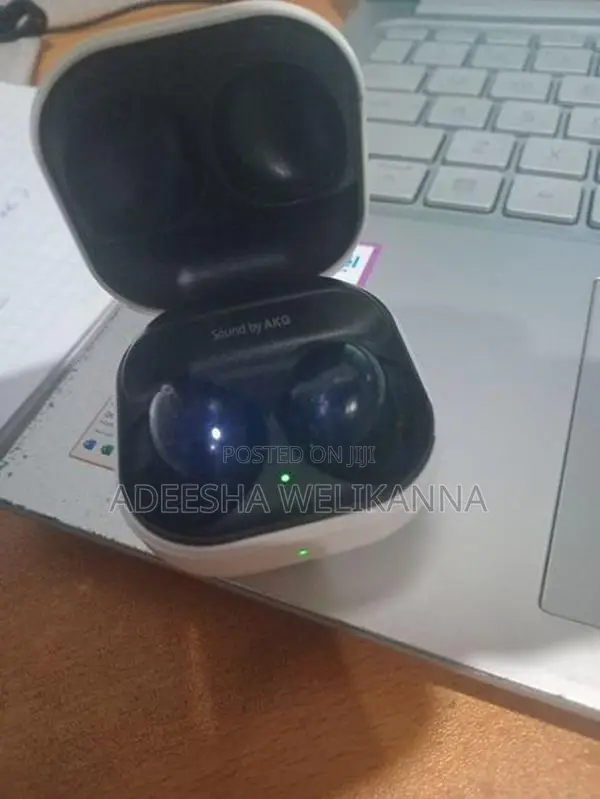Samsung Galaxy Buds2 Wireless Earbuds