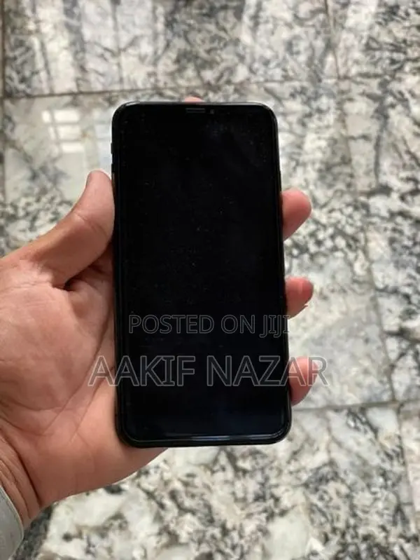 Apple iPhone XS Max 256GB (Used)