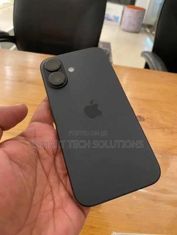 Apple iPhone 16 (Used)