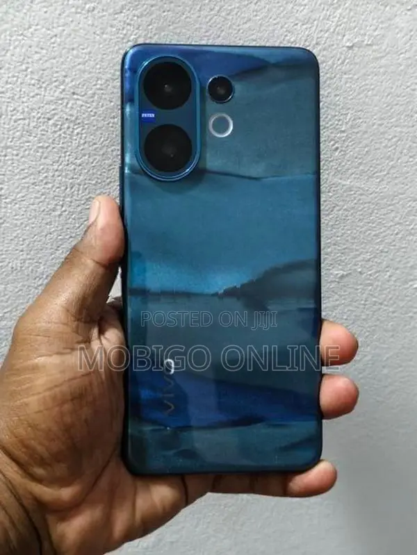 Vivo V60 8/8GB 256GB (Used)