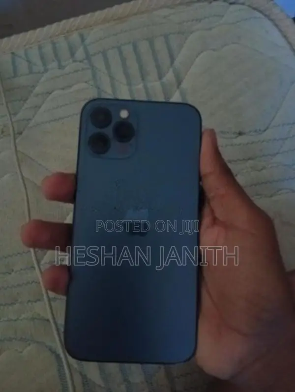Apple iPhone 12 Pro (Used)