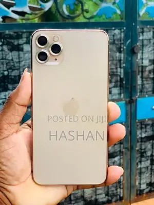 Apple iPhone 11 Pro Max 256GB (Used)