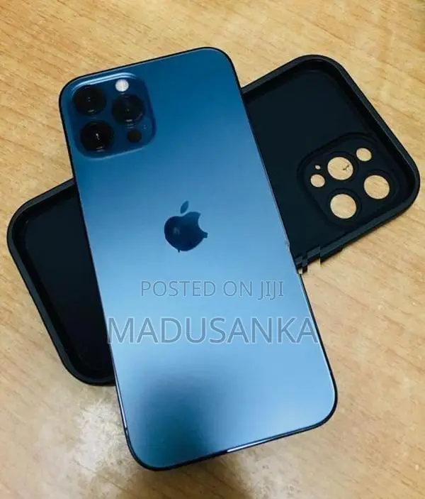 Apple iPhone 12 Pro Max (Used)