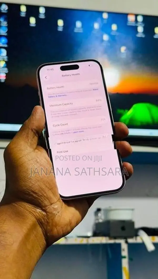 Apple iPhone 15 (Used)