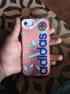 Apple iPhone 8 (Used)