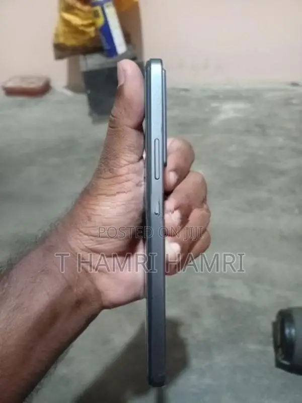 iqoo Z7S (Used)
