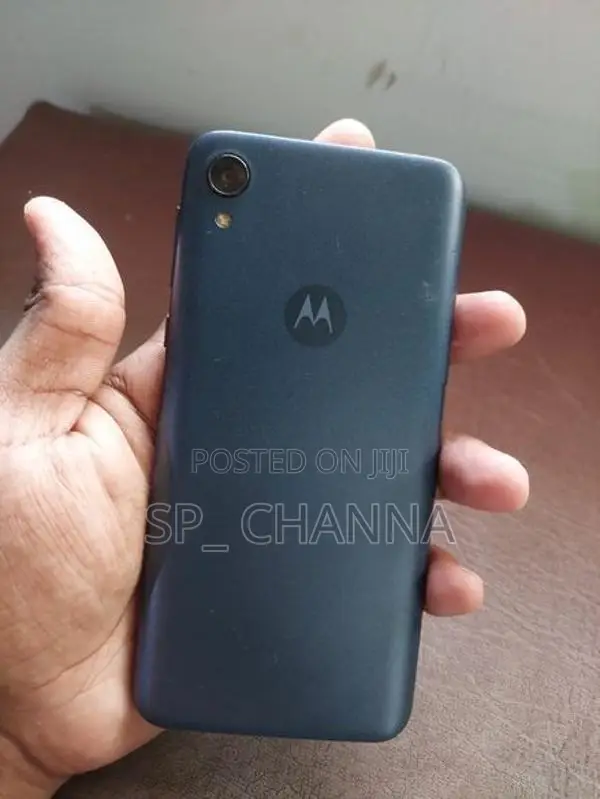 Moto E6 (Used)