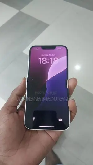 Apple iPhone 13 (Used)