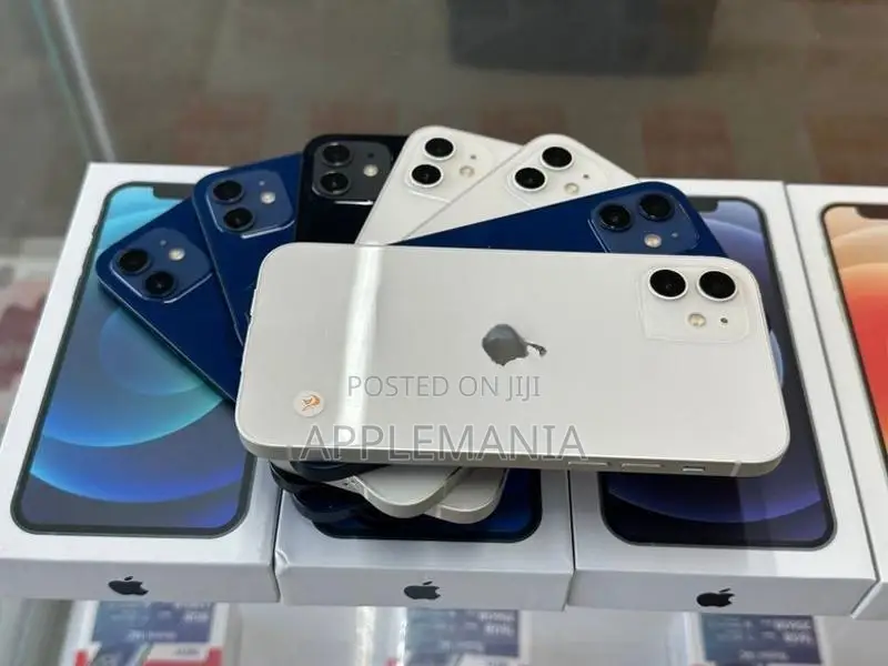 Apple iPhone 12 128GB (Used)