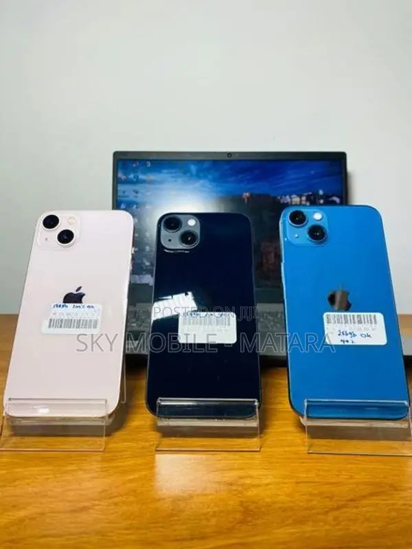 Apple iPhone 13 128GB (Used)