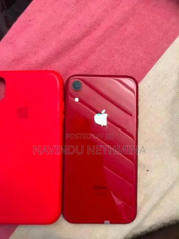 Apple iPhone XR (Used)
