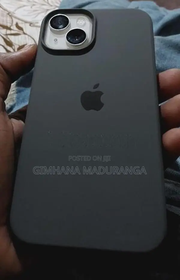 Apple iPhone 13 (Used)
