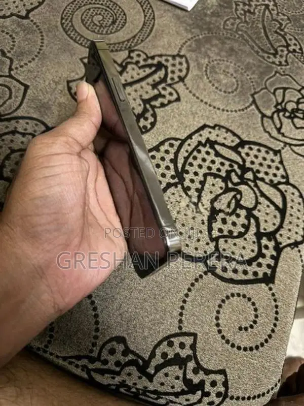 Apple iPhone 12 Pro 512 GB (Used)