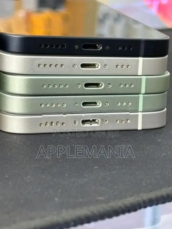 Apple iPhone 12 128GB (Used)
