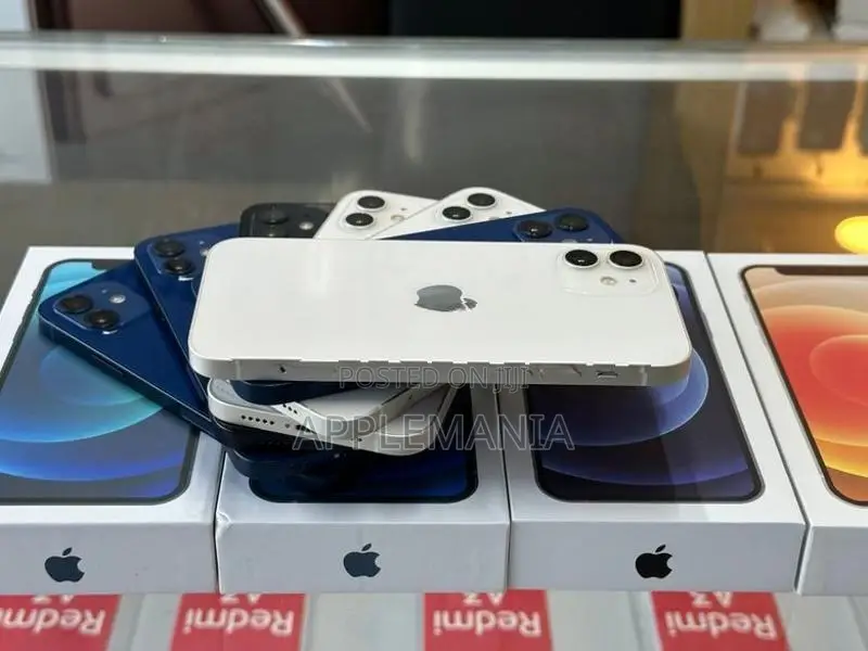 Apple iPhone 12 128GB (Used)