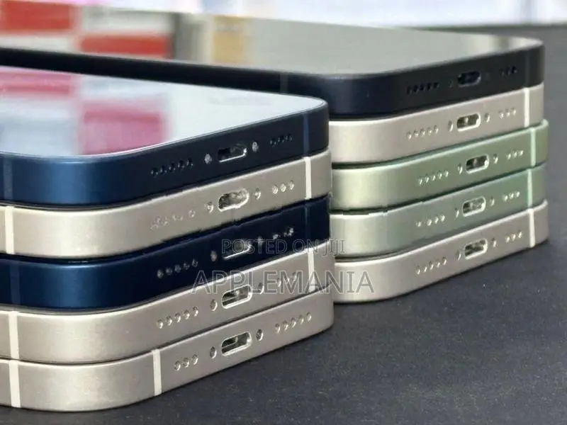 Apple iPhone 12 128GB (Used)