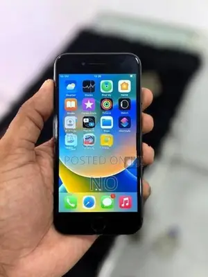 Apple iPhone 8 (Used)