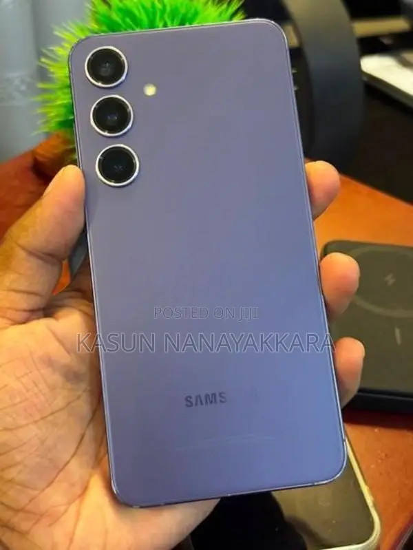 Samsung Galaxy S24 Plus (Used)