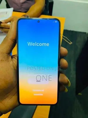 Samsung Galaxy S23 (Used)