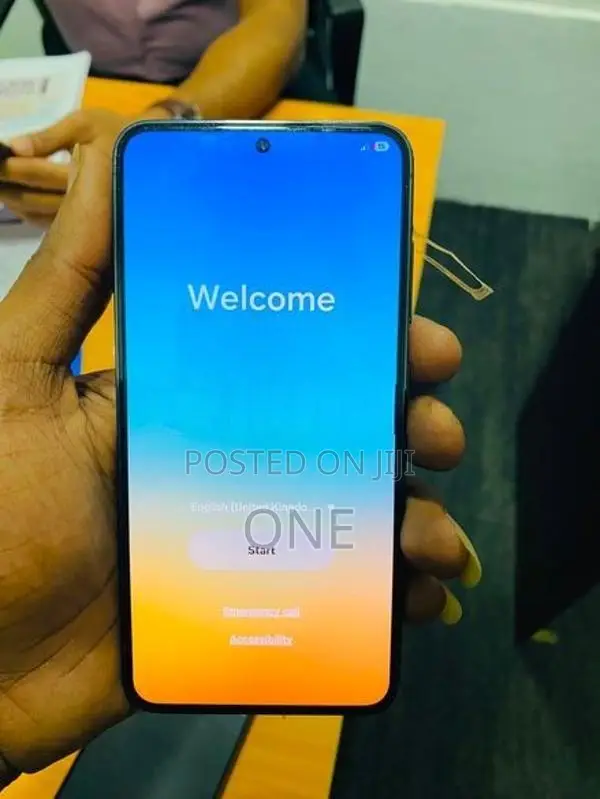 Samsung Galaxy S23 (Used)