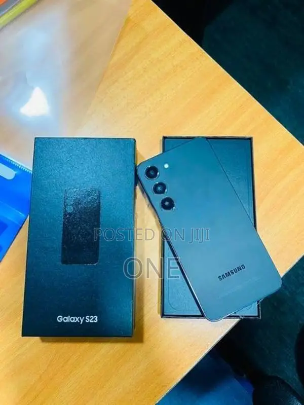 Samsung Galaxy S23 (Used)