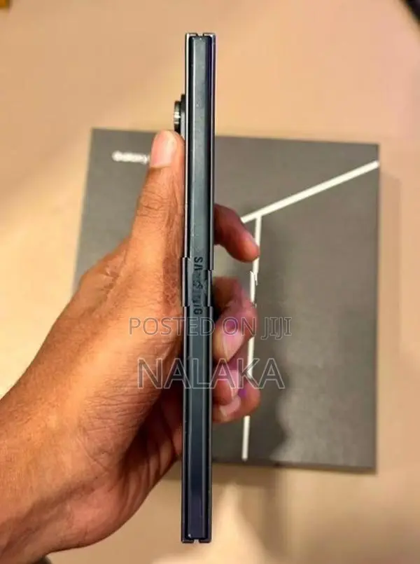 Samsung Galaxy Z Fold 7 12GB | 512GB (Used)