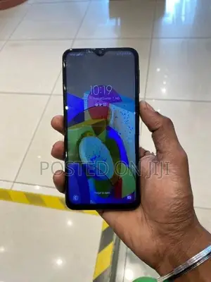 Samsung Galaxy M21 64 Gb (Used)