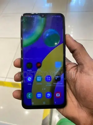 Samsung Galaxy M21 64 Gb (Used)