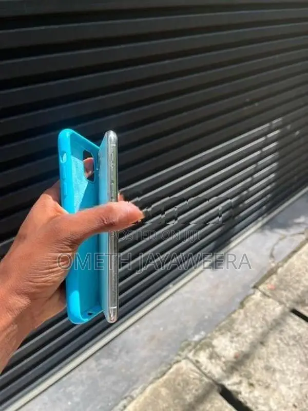 Apple iPhone 11 Pro Max (Used)