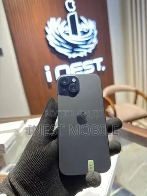 Apple iPhone 15 128GB (Used)