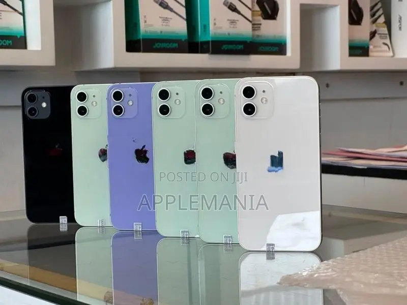Apple iPhone 12 128GB (Used)