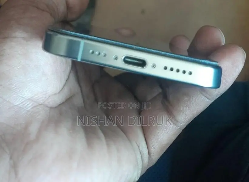 Apple iPhone 15 Pro 256GB (Used)