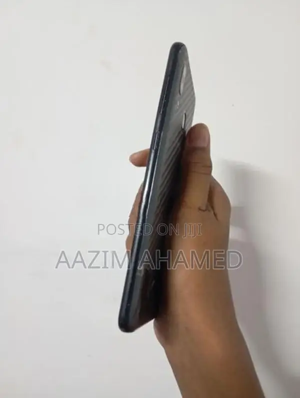 Samsung Galaxy A20 SM-A205F-DS (Used)