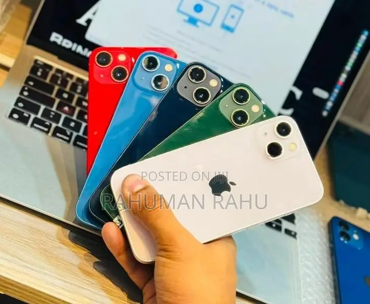 Apple iPhone 13 128GB (Used)